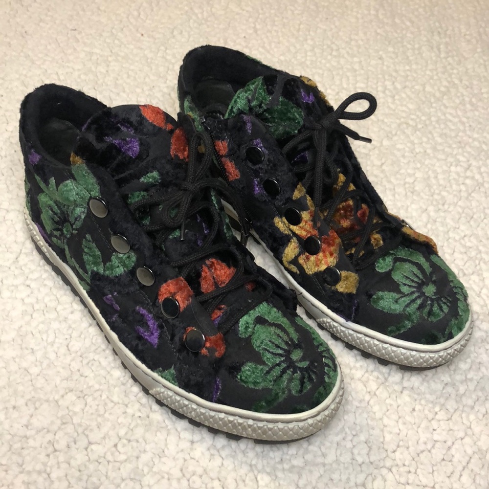 Gabor Floral Velvet Sneakers